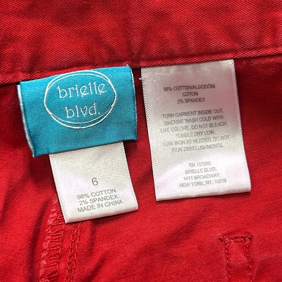 Brielle Blvd. Women’s Red Embellished Capri Pants w Stretchy Sections on Back 6 - Picture 5 of 9